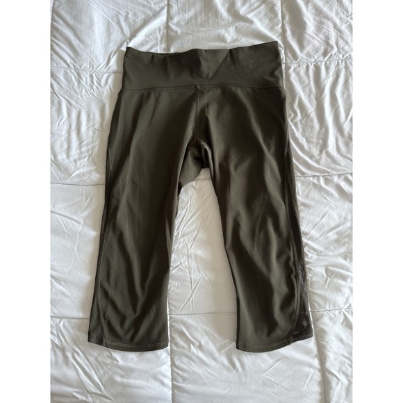 Lululemon Train Times Crop (17" Inseam) Olive Green Size 10 Workout Gym EUC - Picture 1 of 13